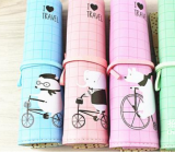 【我的笔袋作文300字】我的新笔袋作文