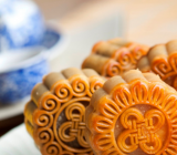【中秋节为什么要吃月饼简介】中秋节为什么吃月饼 中秋节吃月饼的来历