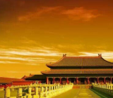 夏明翰的《就义诗》中写道“砍头不要紧,只要主义真”,表达了的精神。