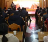 2022年组织生活会个人对照检查材料与民主生活会批评与自我批评意见200条