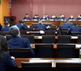 要做到敢于斗争的勇士